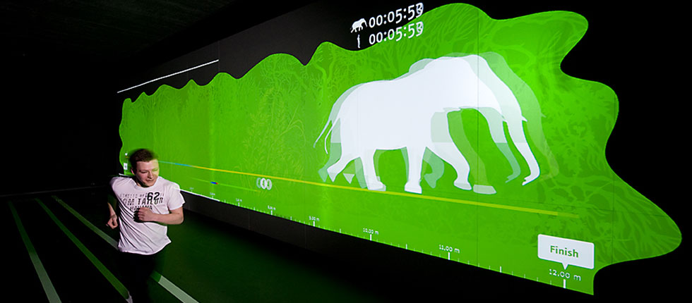 DYNAMIKUM Science Center Pirmasens - Wettlauftunnel - Interaktiver Raum